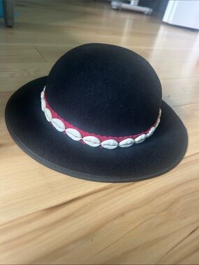 Women’s Black Felt Bowler Hat with Shell Trim